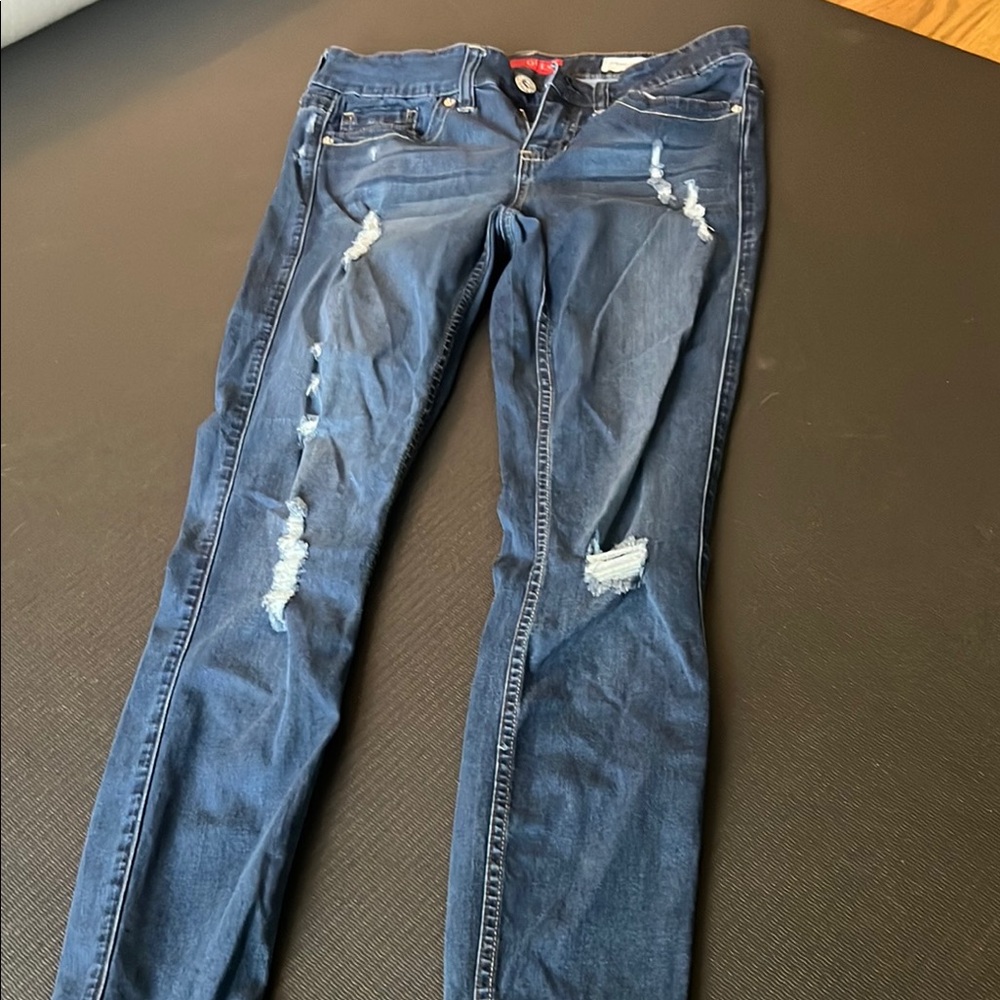 Guess Distressed dark blue denim stretchy Cindy Skinny Jeans size 28